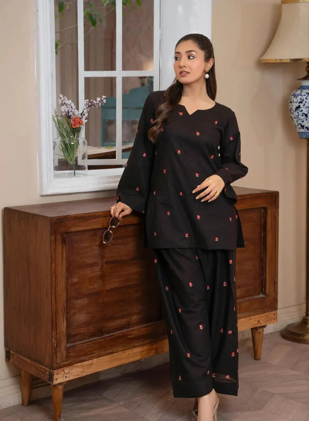 Flower-Petal Furshi Shalwar 2pc