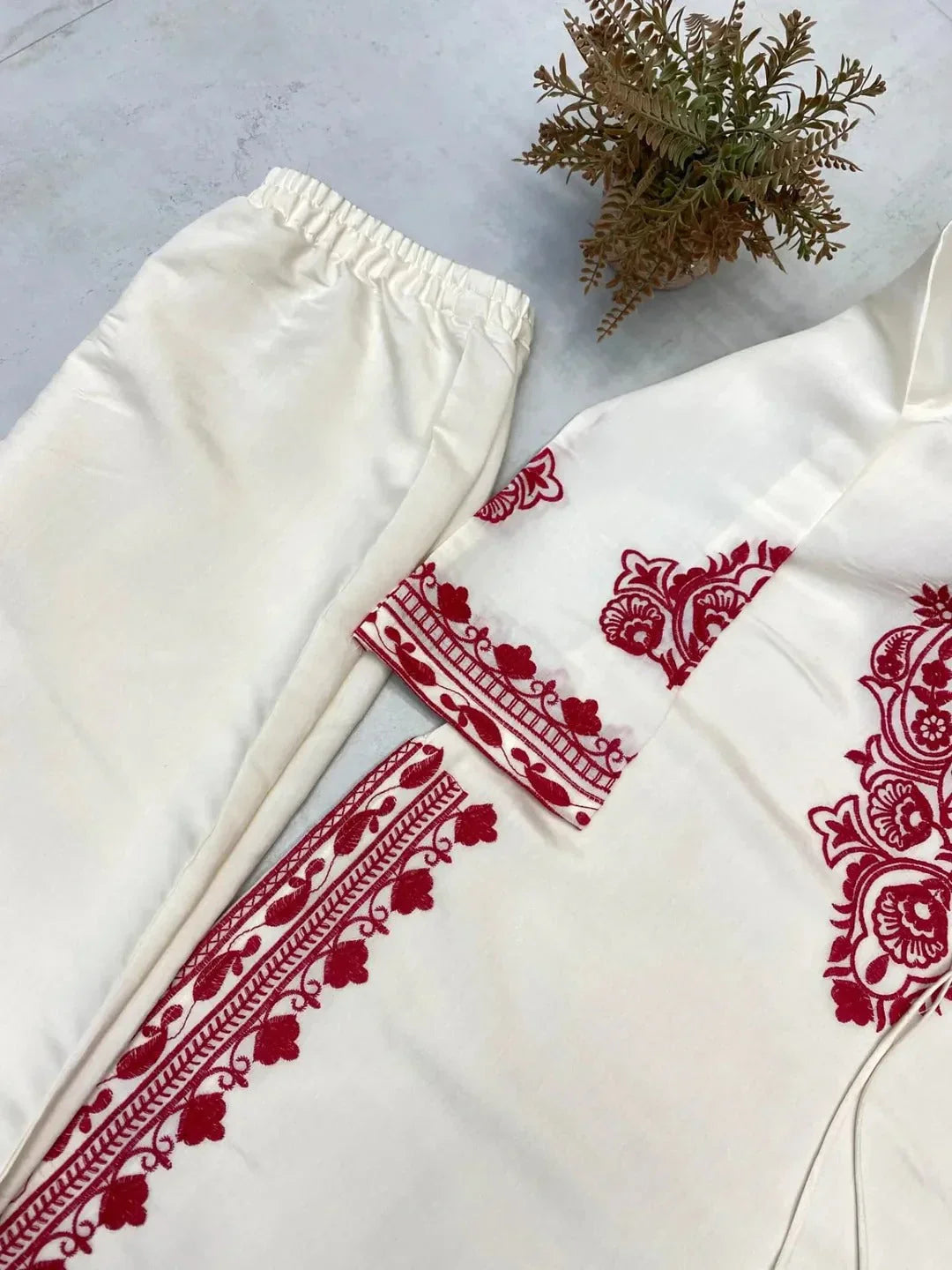 Marina Embroidered 3-Pcs